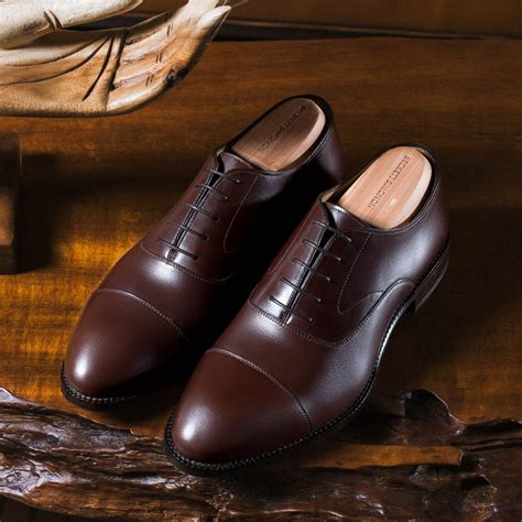 Oxford shoes for the modern witch